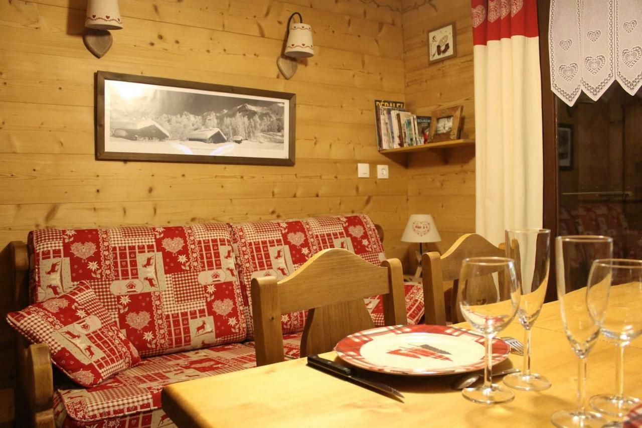Chalet Des Pistes เมอแฌฟ ภายนอก รูปภาพ